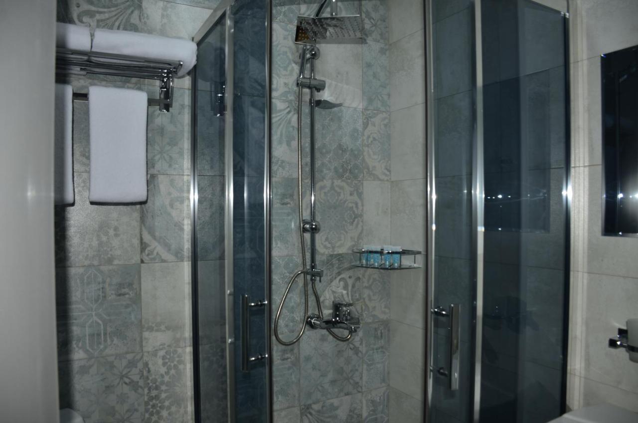 Vere Corner Hotel Tiflis Exterior foto